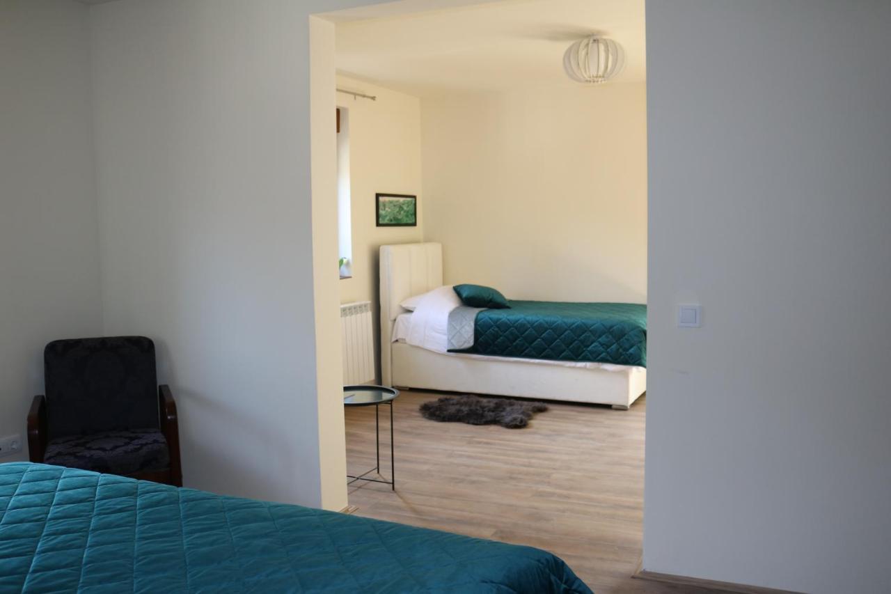 Zvjezdana Dolina Garni Hotel Andrijevica Bagian luar foto